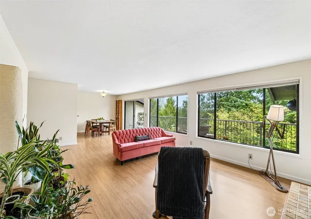 Photo 3 of Sale Pending at 17918 23rd Lane Ne #302, Shoreline, WA 98155 | MLS# NWM2509556 | Listing updated on 2026-09-30