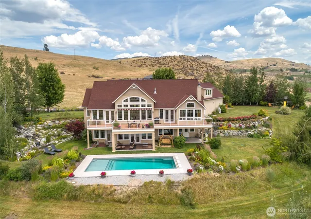 Photo 3 of Single family home for sale at 357 Lakayuse Rd, Manson, WA 98831 | MLS# NWM2510338 | Listing updated on 2026-09-24