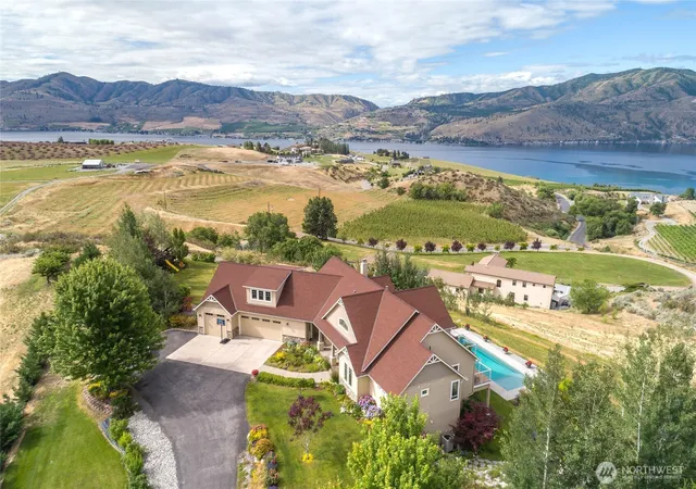 Single family home for sale at 357 Lakayuse Rd, Manson, WA 98831 | MLS# NWM2510338