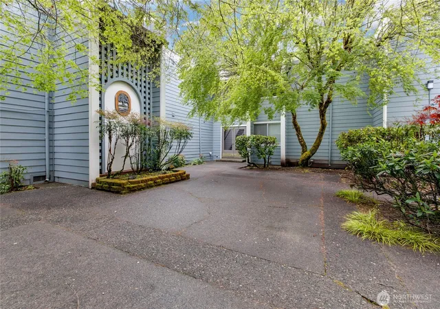 Photo 3 of Condo for sale at 7425 Ruby Dr Sw #C6, Lakewood, WA 98498 | MLS# NWM2510946 | Listing updated on 2026-09-16