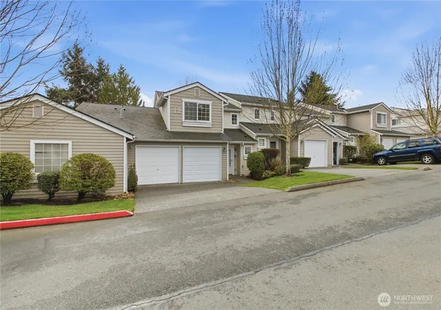 Photo 1 of Townhouse for sale at 10030 Holly Dr #122, Everett, WA 98204 | MLS# NWM2511819 | Listing updated on 2026-09-23