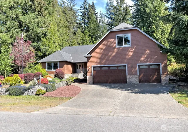 Photo 2 of Single family home for sale at 1171 E Old Ranch Rd, Allyn, WA 98524 | MLS# NWM2512008 | Listing updated on 2026-10-01