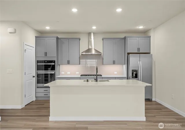 Photo 4 of Sale Pending at 2118 Plumridge Ct, Wenatchee, WA 98801 | MLS# NWM2512367 | Listing updated on 2026-10-01
