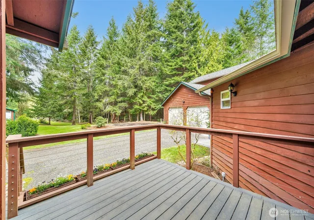 Photo 4 of Single family home for sale at 1038 NE Blue Ridge Dr, Poulsbo, WA 98370 | MLS# NWM2512449 | Listing updated on 2026-10-01