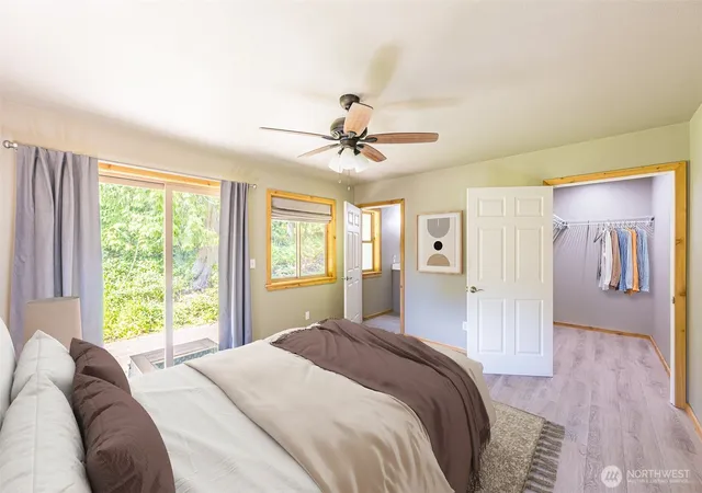 Photo 4 of Single family home for sale at 530 Montgomery Ln, Port Ludlow, WA 98365 | MLS# NWM2515458 | Listing updated on 2026-09-17