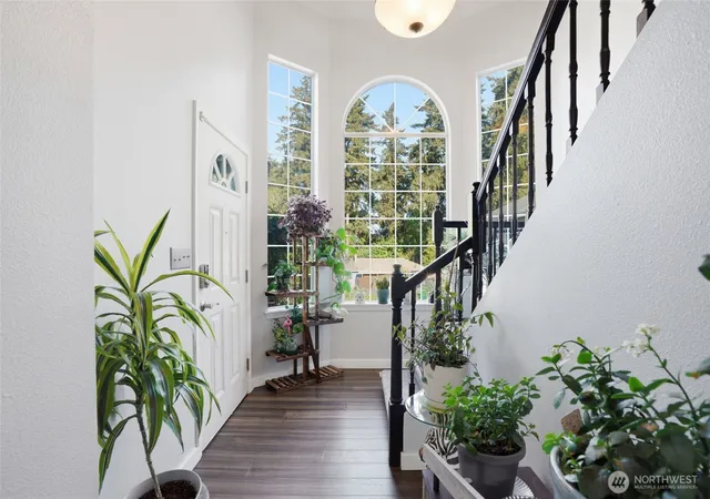 Photo 3 of Single family home for sale at 4714 NW Division Ave, Vancouver, WA 98663 | MLS# NWM2516240 | Listing updated on 2026-10-01