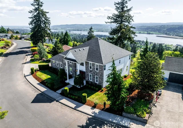Photo 4 of Single family home for sale at 175 Eli Avery Ave, Kalama, WA 98625 | MLS# NWM2516558 | Listing updated on 2026-09-17