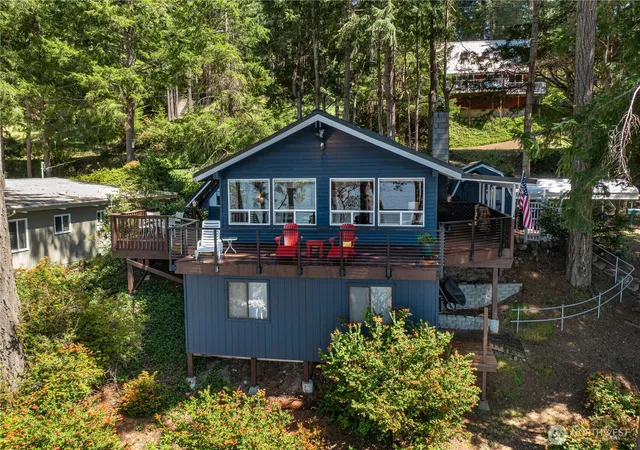 Photo 3 of Sale Pending at 108 Herron Ln NW, Lakebay, WA 98349 | MLS# NWM2516613 | Listing updated on 2026-09-24