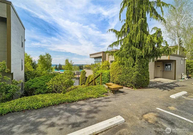 Photo 3 of Sale Pending at 4891 76th Street SW #C103, Mukilteo, WA 98275 | MLS# NWM2517454 | Listing updated on 2026-09-25