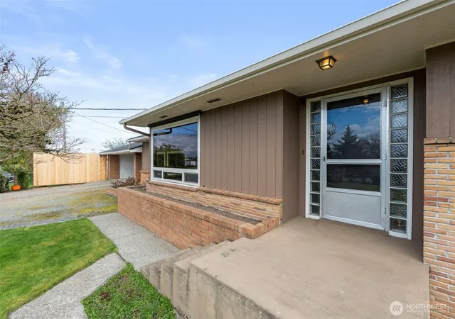 Photo 1 of Single family home for sale at 1553 Bishop Rd, Chehalis, WA 98532 | MLS# NWM2517852 | Listing updated on 2026-10-20