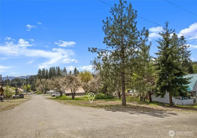 Photo 3 of Land for sale at 4 W Xx Alaska Ave, Roslyn, WA 98941 | MLS# NWM2518103 | Listing updated on 2026-09-17
