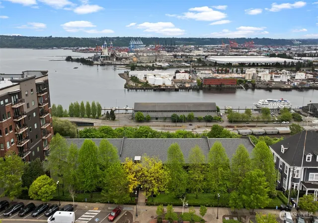 Photo 3 of Condo for sale at 525 Broadway #308, Tacoma, WA 98402 | MLS# NWM2518868 | Listing updated on 2026-09-29