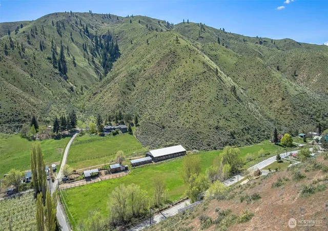 Photo 1 of Land for sale at 0 Nna Number 2 Cyn Rd, Wenatchee, WA 98801 | MLS# NWM2519461 | Listing updated on 2026-09-21