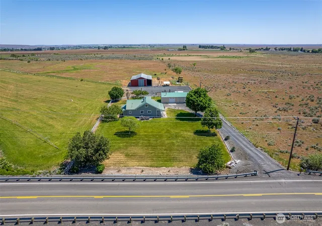 Photo 1 of Single family home for sale at 18253 Rd B Nw, Ephrata, WA 98823 | MLS# NWM2520180 | Listing updated on 2026-09-30
