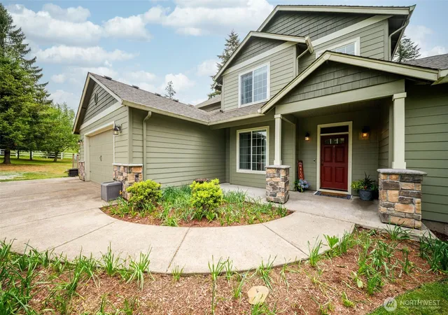 Photo 3 of Single family home for sale at 123 Blackjack Dr, Kalama, WA 98625 | MLS# NWM2520430 | Listing updated on 2026-09-21
