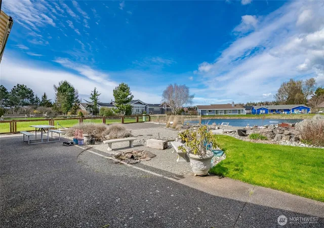Photo 4 of Sale Pending at 5382 Nootka Loop, Blaine, WA 98230 | MLS# NWM2520523 | Listing updated on 2026-09-25