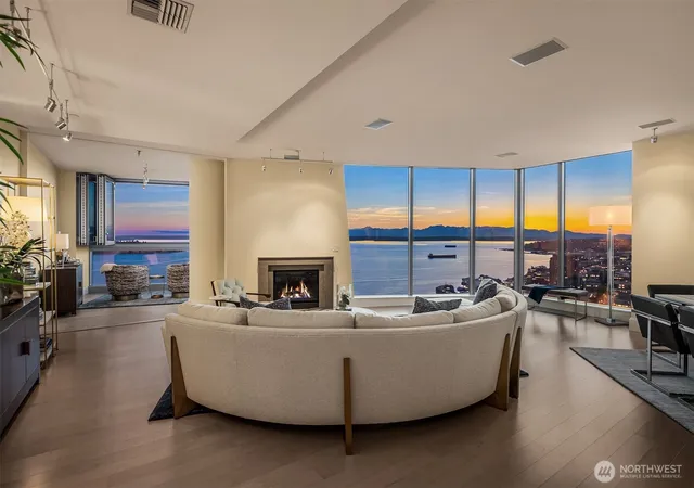 Photo 3 of Condo for sale at 1521 2nd Avenue #PH3800, Seattle, WA 98101 | MLS# NWM2520793 | Listing updated on 2026-09-17
