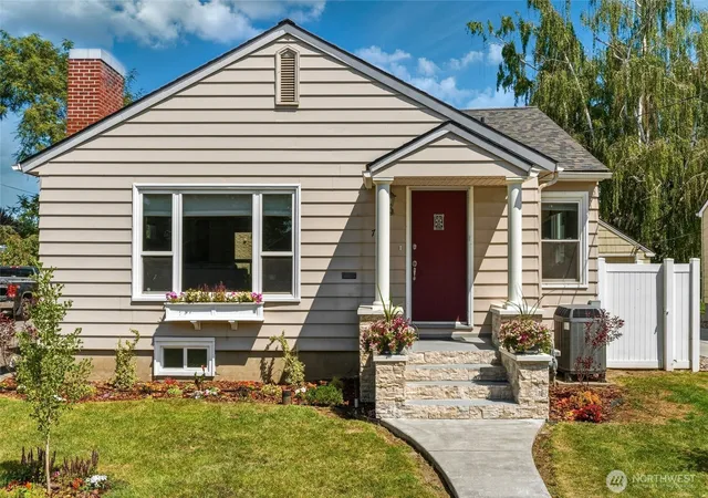 Photo 1 of Single family home for sale at 709 Hobson St, Walla Walla, WA 99362 | MLS# NWM2521083 | Listing updated on 2026-09-17