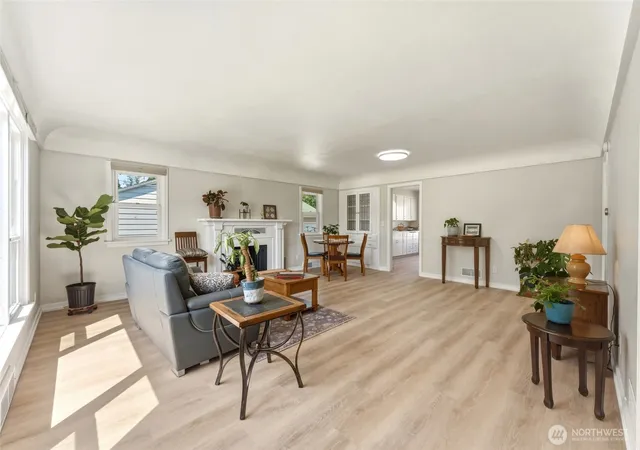 Photo 4 of Single family home for sale at 709 Hobson St, Walla Walla, WA 99362 | MLS# NWM2521083 | Listing updated on 2026-09-17