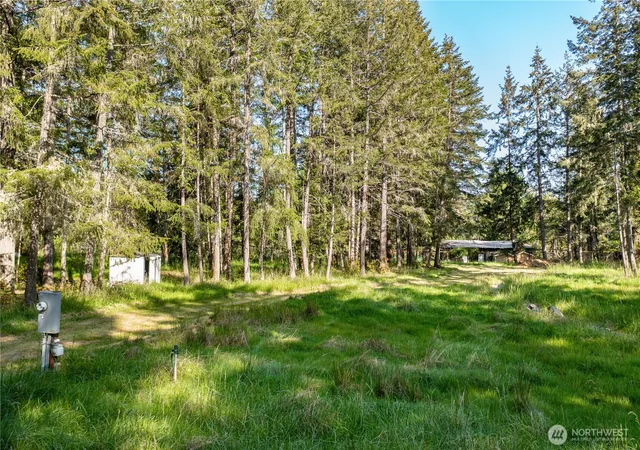 Land for sale at 905 E Madrona Blvd NW, Lakebay, WA 98349 | MLS# NWM2521294
