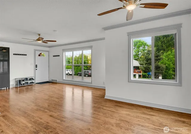 Photo 3 of Sale Pending at 10820 Lake Ridge Dr S, Seattle, WA 98178 | MLS# NWM2521626 | Listing updated on 2026-09-17