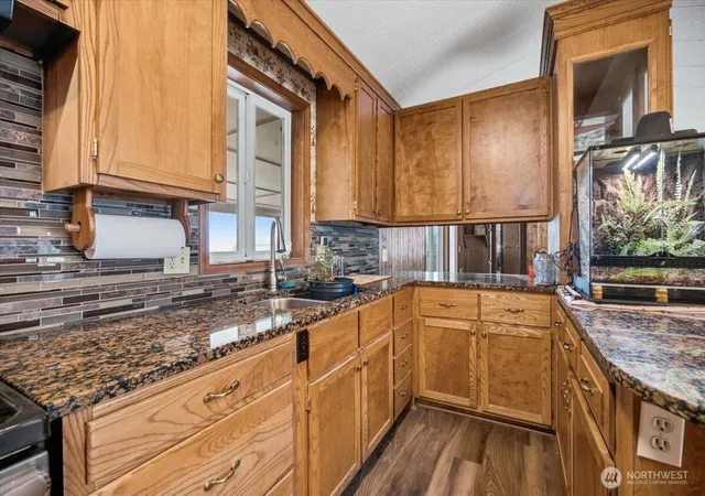 Photo 4 of Manufactured home for sale at 70301 S 2410 Prse, Kennewick, WA 99337 | MLS# NWM2523891 | Listing updated on 2026-10-07