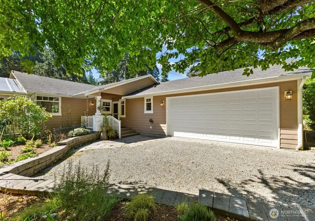 Photo 2 of Single family home for sale at 11019 Ne 140th Street, Kirkland, WA 98034 | MLS# NWM2524127 | Listing updated on 2026-09-25