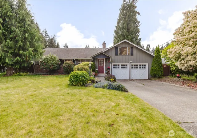 Photo 1 of Single family home for sale at 6850 E Grandview St, Tacoma, WA 98404 | MLS# NWM2524711 | Listing updated on 2026-09-16