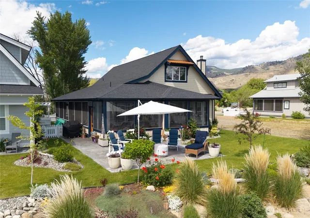 Single family home for sale at 228 Veranda Dr, Oroville, WA 98844 | MLS# NWM2526178