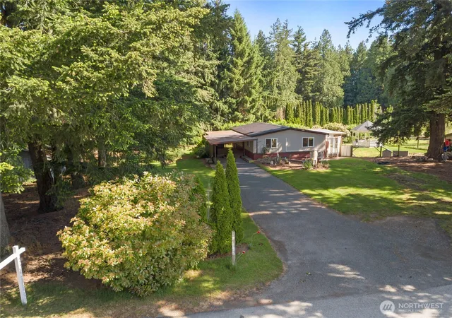 Photo 1 of Manufactured home for sale at 6978 Hannegan Rd, Lynden, WA 98264 | MLS# NWM2529464 | Listing updated on 2026-09-21