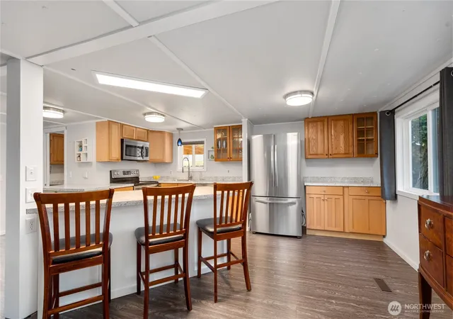 Photo 3 of Manufactured home for sale at 6978 Hannegan Rd, Lynden, WA 98264 | MLS# NWM2529464 | Listing updated on 2026-09-21