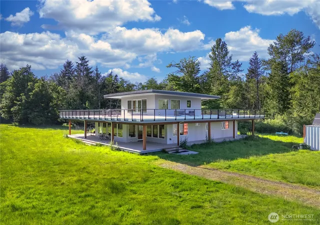 Photo 1 of Single family home for sale at 5233 Pheasant Run Ln, Anacortes, WA 98221 | MLS# NWM2529508 | Listing updated on 2026-09-28