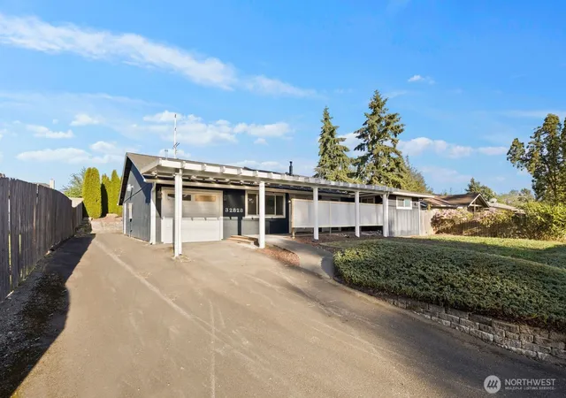 Photo 1 of Single family home for sale at 32828 22nd Avenue Sw, Federal Way, WA 98023 | MLS# NWM2529778 | Listing updated on 2026-09-21