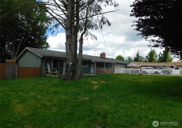 Photo 3 of Single family home for sale at 13408 103rd Avenue E, Puyallup, WA 98374 | MLS# NWM2530366 | Listing updated on 2026-10-01