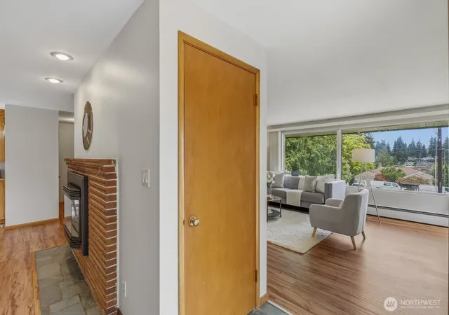 Photo 3 of Single family home for sale at 3822 Shelby Rd #B, Lynnwood, WA 98087 | MLS# NWM2531010 | Listing updated on 2026-09-25