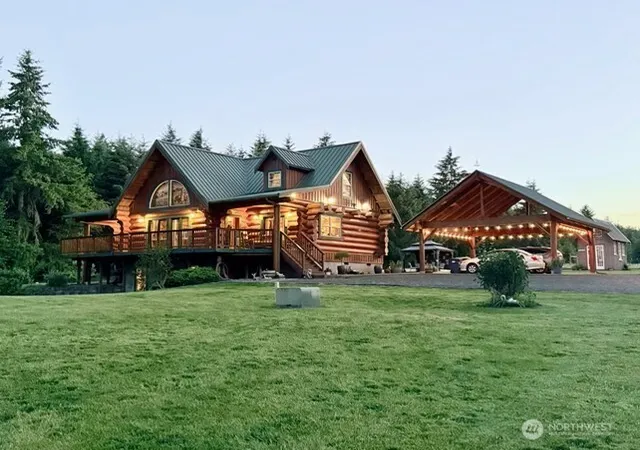 Photo 2 of Single family home for sale at 745 Tennessee Rd, Winlock, WA 98596 | MLS# NWM2531689 | Listing updated on 2026-09-17