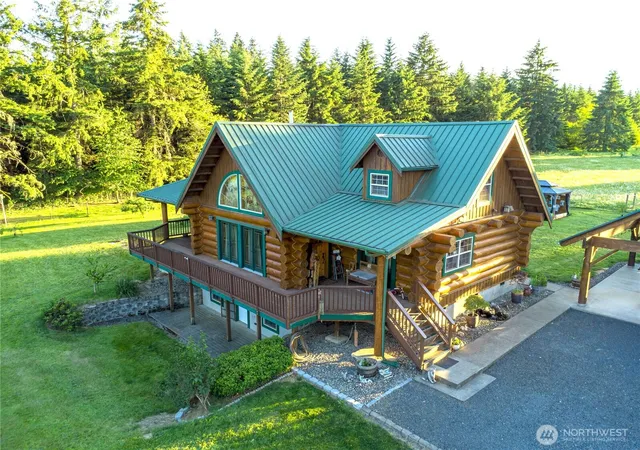 Photo 3 of Single family home for sale at 745 Tennessee Rd, Winlock, WA 98596 | MLS# NWM2531689 | Listing updated on 2026-09-17