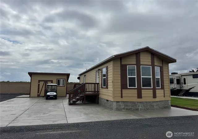 Manufactured home for sale at 17693 Road 5 NW #83, Quincy, WA 98848 | MLS# NWM2532065