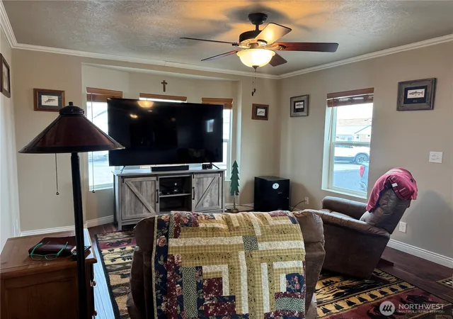 Photo 2 of Manufactured home for sale at 17693 Road 5 Nw #83, Quincy, WA 98848 | MLS# NWM2532065 | Listing updated on 2026-09-17