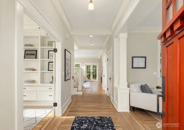 Photo 3 of Single family home for sale at 5113 47th Avenue Ne, Seattle, WA 98105 | MLS# NWM2532132 | Listing updated on 2026-09-29