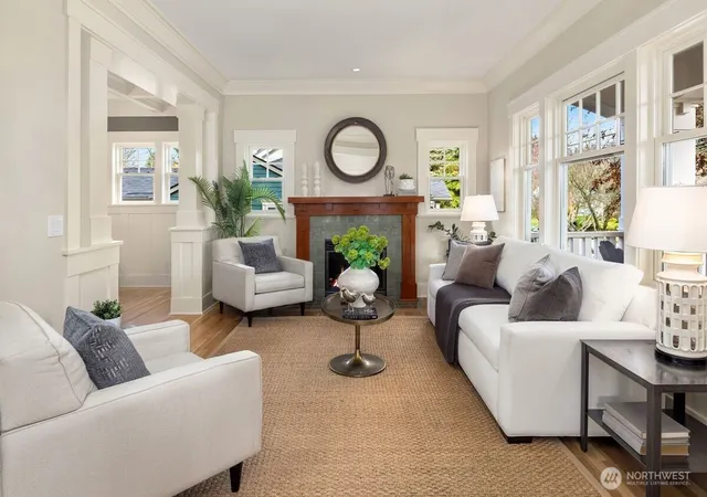 Photo 3 of Single family home for sale at 5113 47th Avenue NE, Seattle, WA 98105 | MLS# NWM2532132 | Listing updated on 2026-09-29