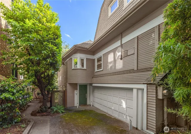 Photo 2 of Sale Pending at 111 W Kinnear Pl, Seattle, WA 98119 | MLS# NWM2532884 | Listing updated on 2026-09-25