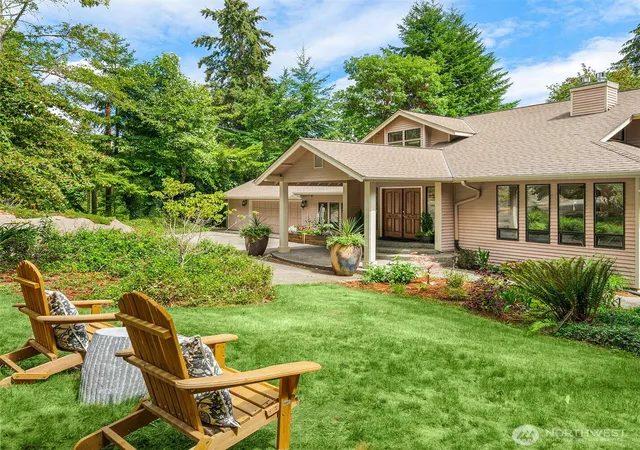 Single family home for sale at 22808 105th Avenue SW, Vashon, WA 98070 | MLS# NWM2533248