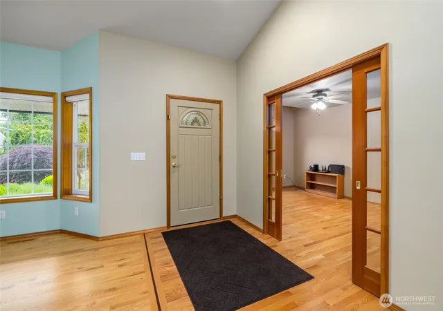 Photo 3 of Sale Pending at 22736 Buchanan St, Mount Vernon, WA 98273 | MLS# NWM2533554 | Listing updated on 2026-09-25