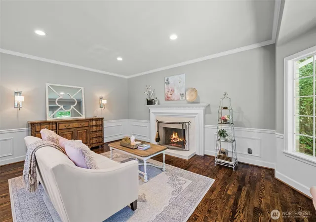 Photo 4 of Single family home for sale at 22201 NE 28th Place, Sammamish, WA 98074 | MLS# NWM2533744 | Listing updated on 2026-09-22