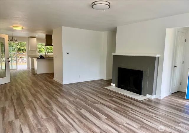 Photo 3 of Single family home for sale at 3252 Herren Ave, Bremerton, WA 98310 | MLS# NWM2534049 | Listing updated on 2026-09-29