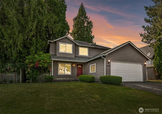Single family home for sale at 11412 NW 7th Court, Vancouver, WA 98685 | MLS# NWM2534153