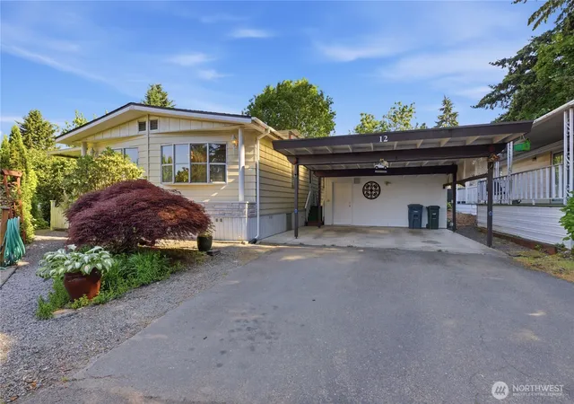 Photo 2 of Manufactured home for sale at 9314 Canyon Rd E #12, Puyallup, WA 98371 | MLS# NWM2534382 | Listing updated on 2026-09-30