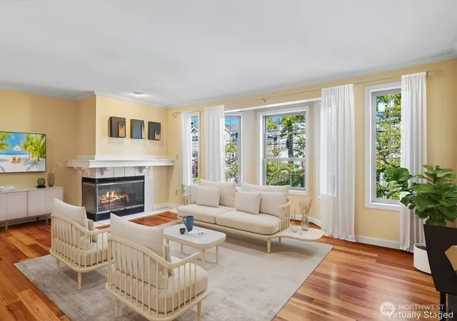 Photo 3 of Condo for sale at 1111 10th Avenue E #20, Seattle, WA 98102 | MLS# NWM2534477 | Listing updated on 2026-10-01