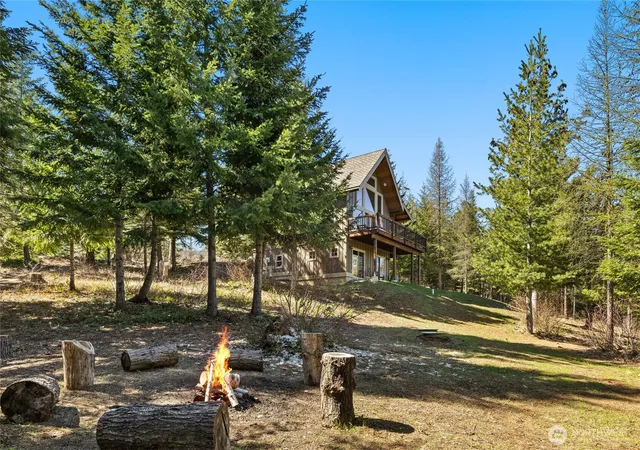 Photo 1 of Sale Pending at 2262 Stone Ridge Dr, Cle Elum, WA 98922 | MLS# NWM2536742 | Listing updated on 2026-09-23